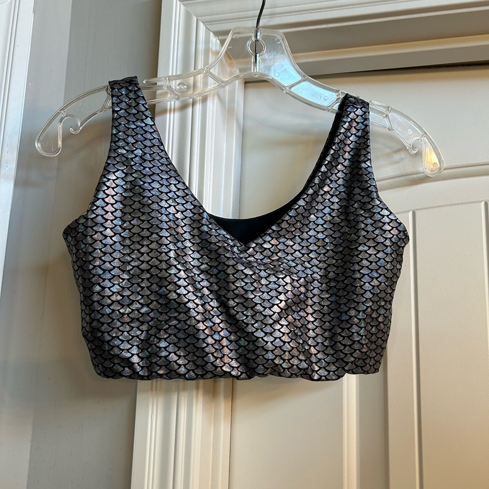 Emily Hsu active women Sz small Holographic Scale-Print bra Top Black/silver - Picture 4 of 6